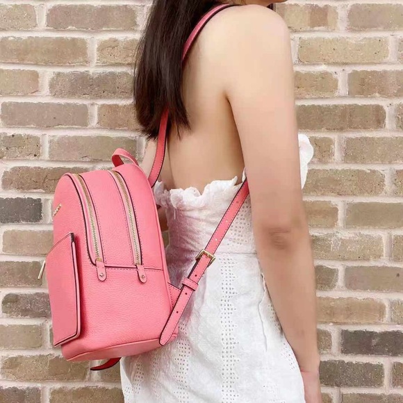 Bundle💕NWT Michael Kors Backpack & Wallet - Picture 3 of 6